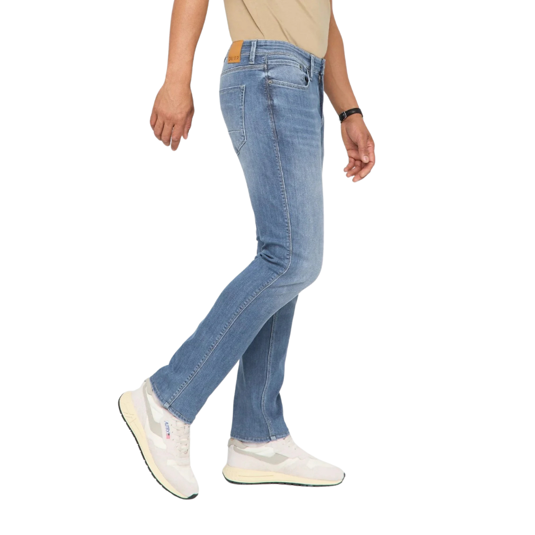 Performance Denim Relaxed Taper pant